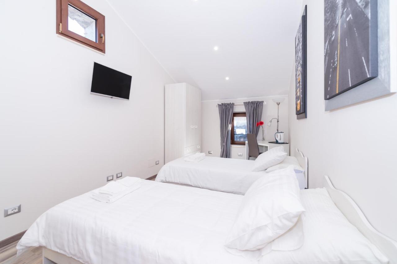 La Dimora Nel Borgo Apartment วิตอร์คิอาโน ภายนอก รูปภาพ
